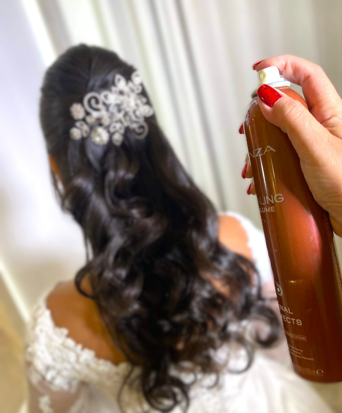 Лак сильної фіксації для обʼєму LʼANZA Healing Volume Final Effects, 350 ml - 3